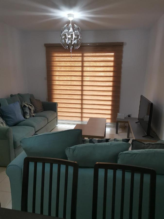 Iris Village, Near Kings Avenue Mall - By Imh Travel & Tours Apartment