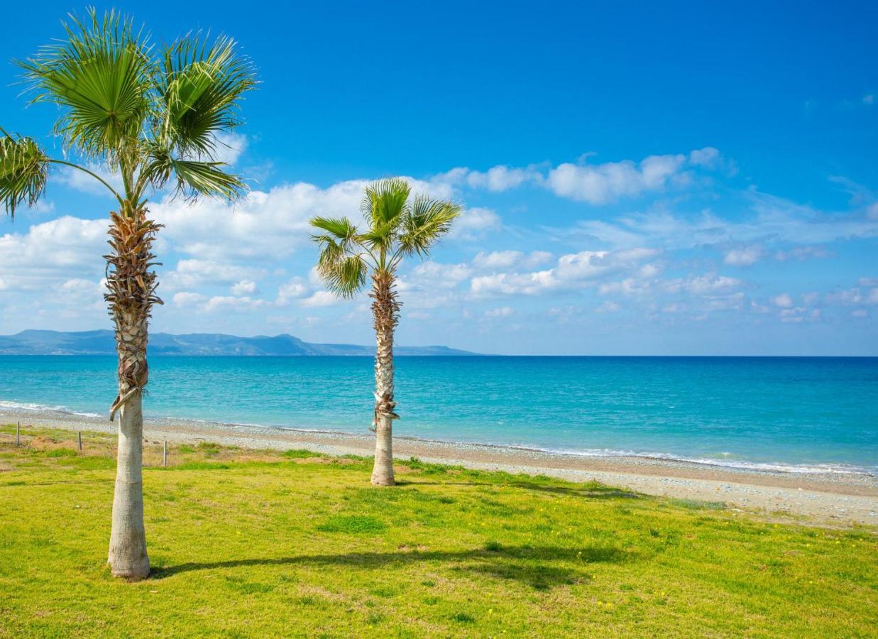 Alexandros Palace Villa *