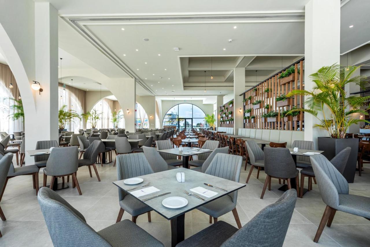 Resort Louis Phaethon 4*