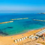 H&O Best Apt In Paphos!