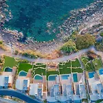 Adonis Beach Villas No.32