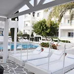 Tasmaria Aparthotel