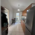 Aggelou Sikelianou Apartment