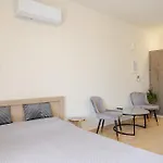 Danaos Seaside Suite 104 With Pool In Tourist Area