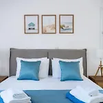 Stay In Paradise Gardens