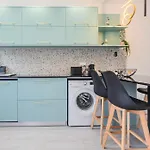 Taheli\'S Modern Townhouse With A Pool