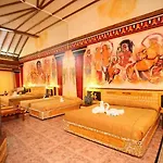 Roman II Boutique Hotel