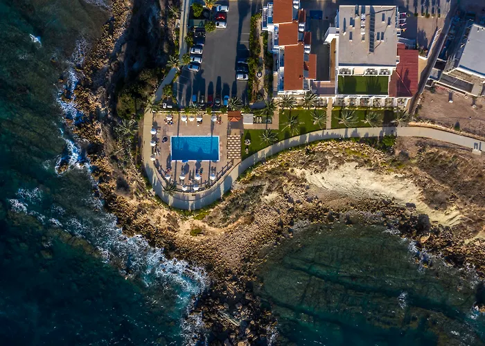 Vrachia Beach Hotel & Suites - Adults Only