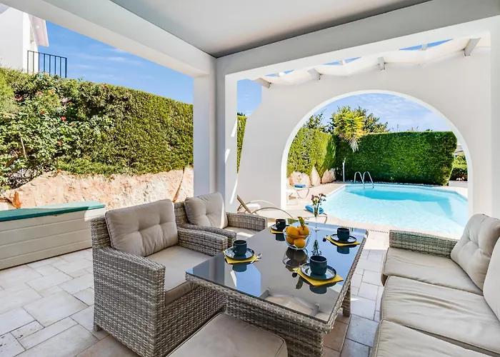 Corallia Beach Villa By Ezoria Villas