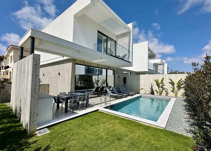 Elysian Blue Villa 4
