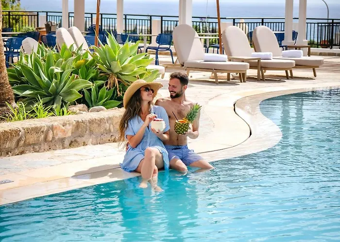Wellclub - Family Wellness & Seaview Suites