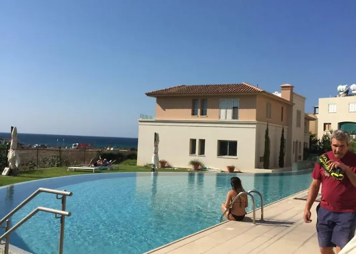 Lingna Luxury Apartment Lighthouse B002