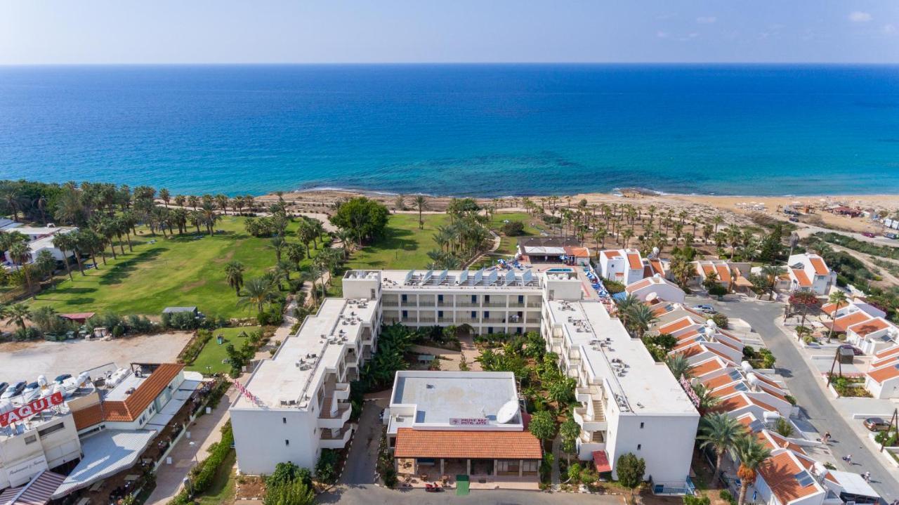 Helios Bay And Klorakas