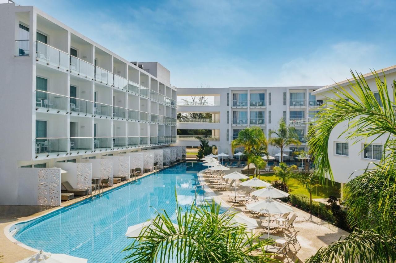 Resort Sofianna & 4*