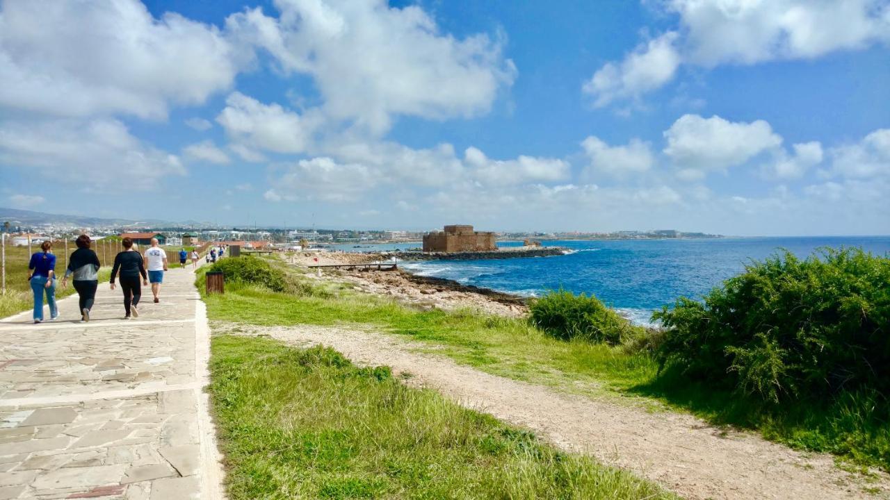 Faros A102 Apartment