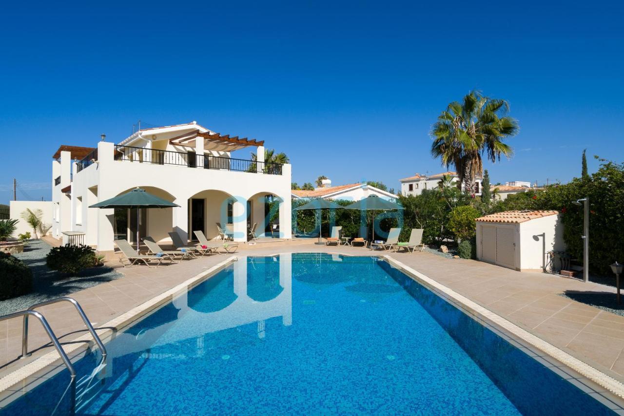 Felicia In Sea Caves Villa Paphos