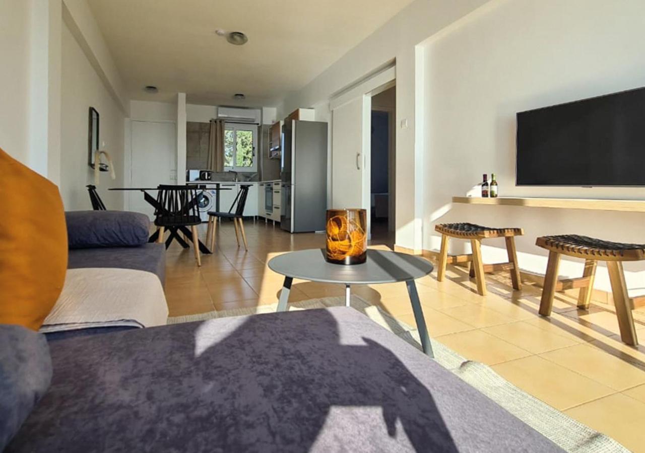 Phaedrus Living: Seaview Luxury Flat Paphinia 204 Apartment Paphos