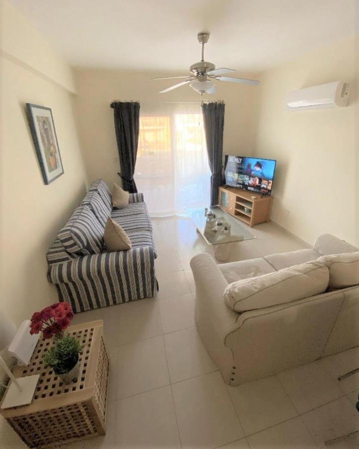 Sirena Cypria - Cozy Apartment In Paphos *