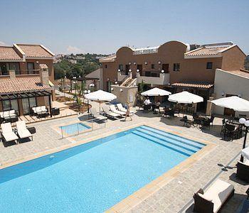 Avillion Aparthotel Klorakas