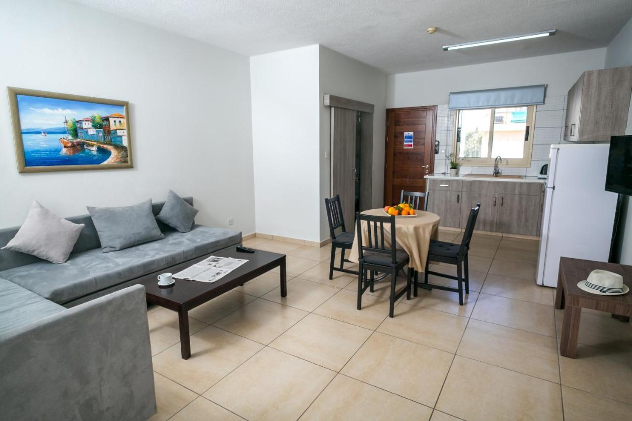 Aparthotel Crystallo