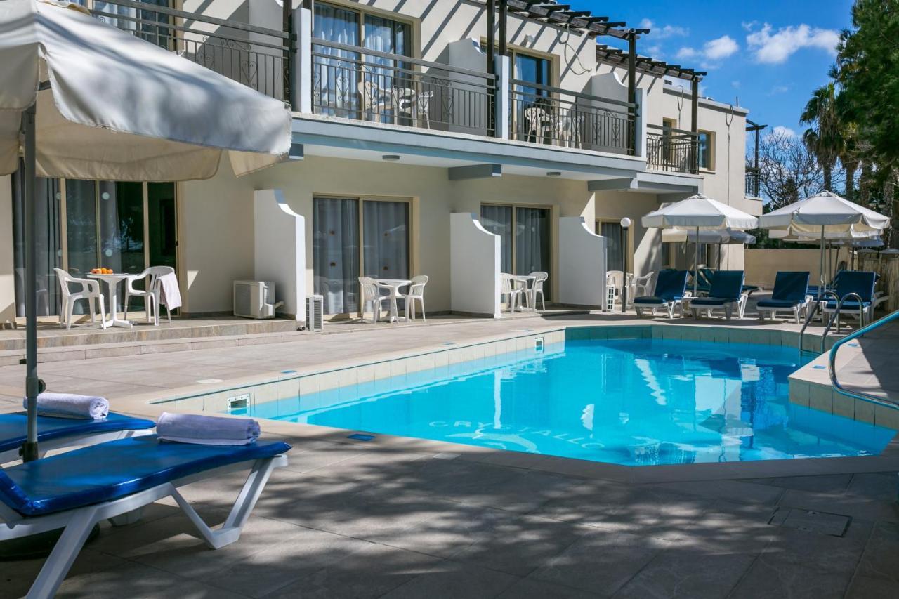 Aparthotel Crystallo 3*