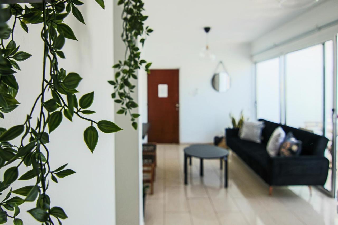 Phaedrus Living: Seaside Luxury Flat Lighthouse 62 * Paphos