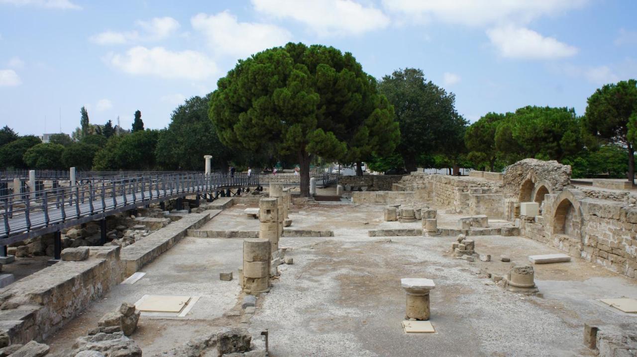 Townhouse Queens Gardens * Paphos