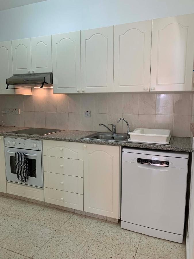 King's Palace - Very Spacious 1 Bed Apartment Paphos