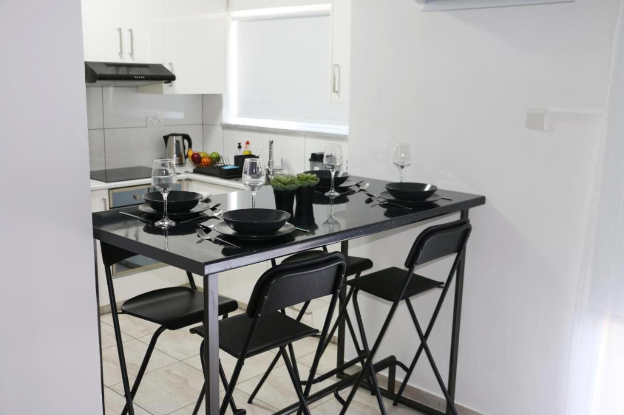 Banlieue 29 - 2 Bedroom Flat In * Paphos
