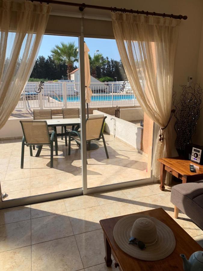 Apartment Poolside Ground Floor - B105 Walnut Grove