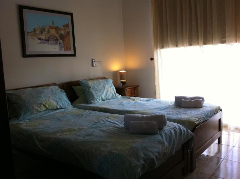 Apartment Poolside Ground Floor - B105 Walnut Grove