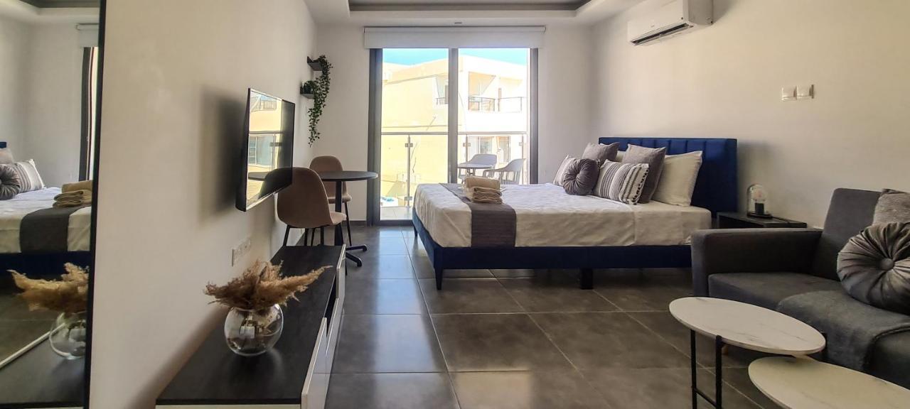 Apartment Phaedrus Living: Seaside Luxury Flat Athina 116 Paphos
