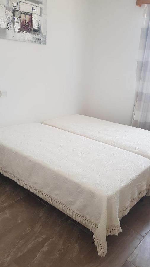 Isabella Court Townhouse Near Venus And Lidl *