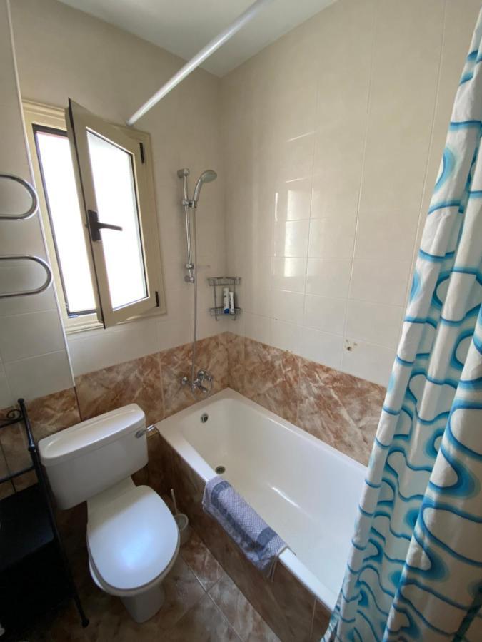 Moutallos Homes Guest house 2*