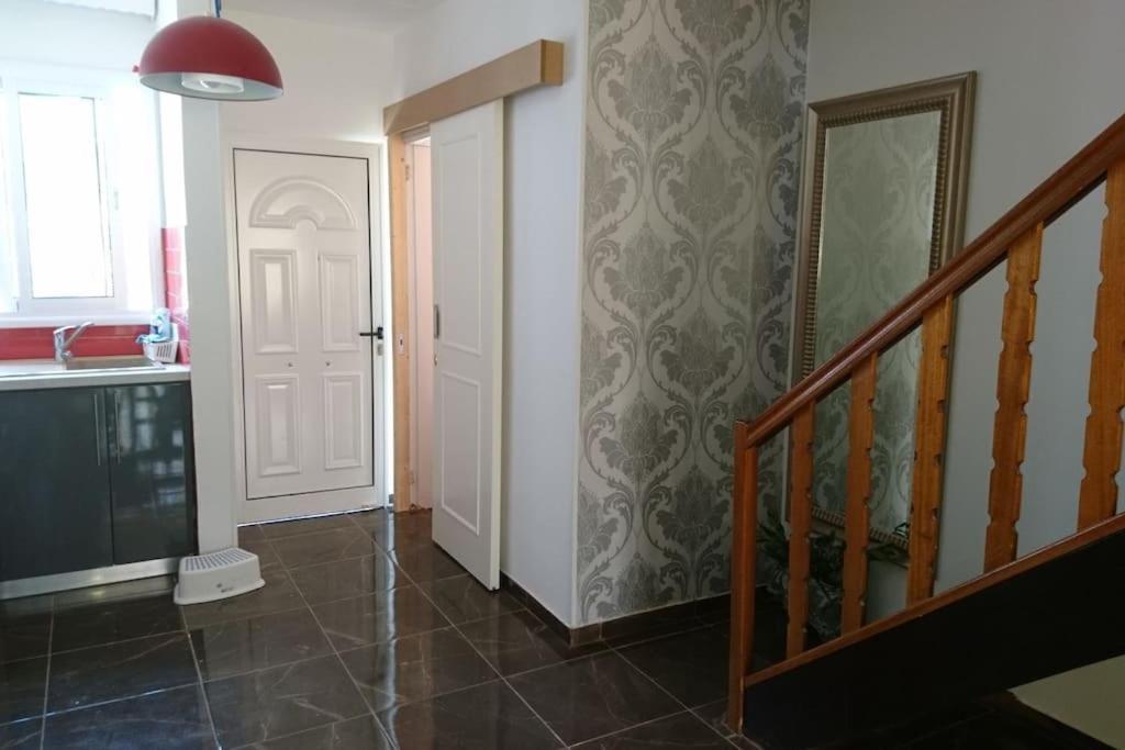 Isabella Court Townhouse Near Venus And Lidl Paphos