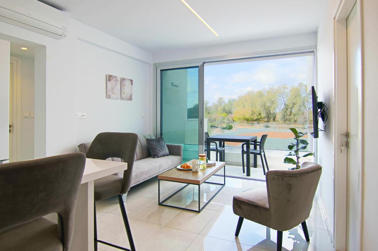 Apartment Phaedrus Living - Seaside Executive Flat Harbour 101 Paphos