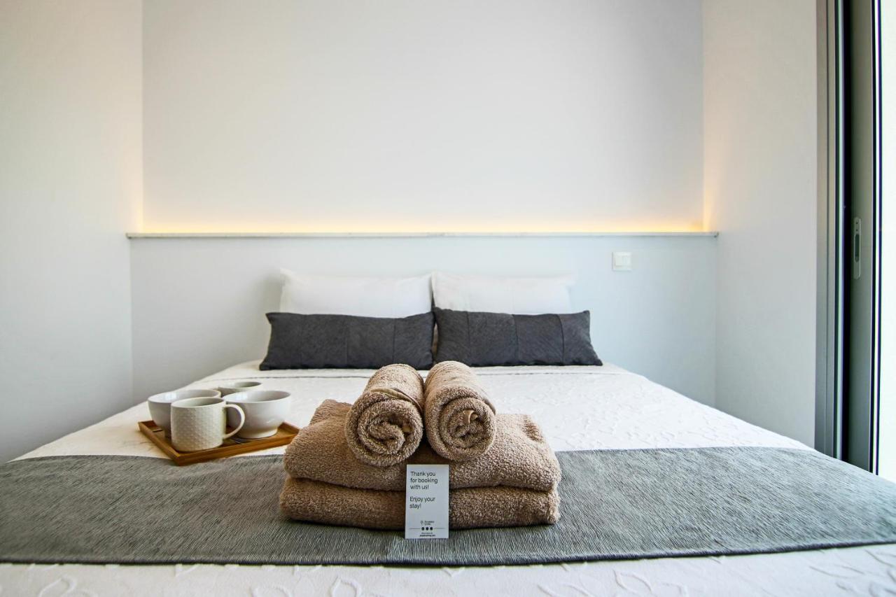 Phaedrus Living - Seaside Executive Flat Harbour 101 Apartment