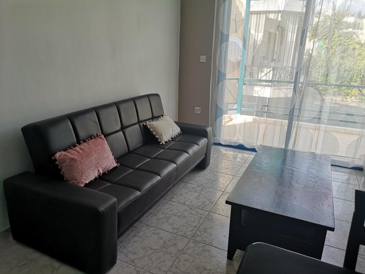 Apartment 1-bed Cosy Close To *