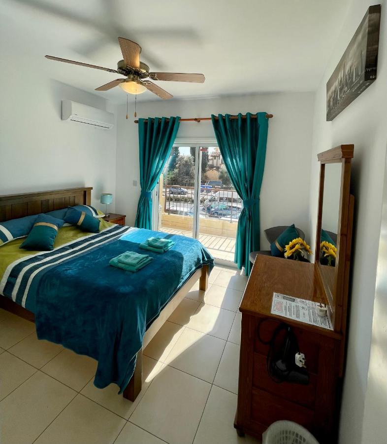 109 Queens Gardens, Paphos