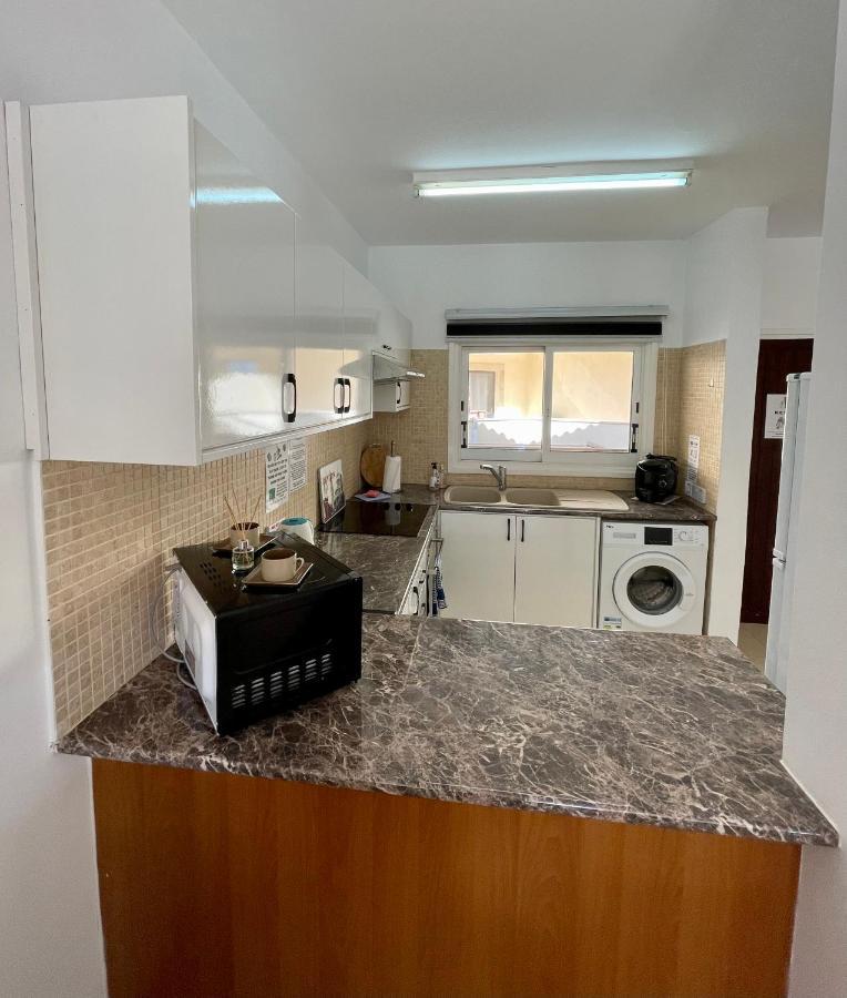Apartment 109 Queens Gardens,