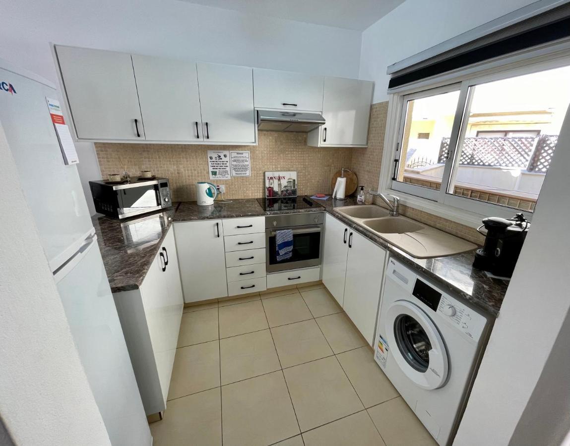 Apartment 109 Queens Gardens, *