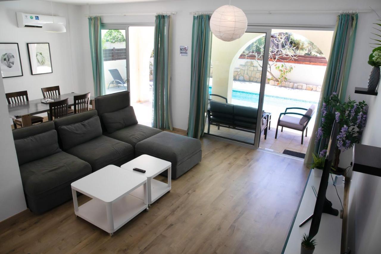 Lighthouse Villa, & Close To Villa Paphos