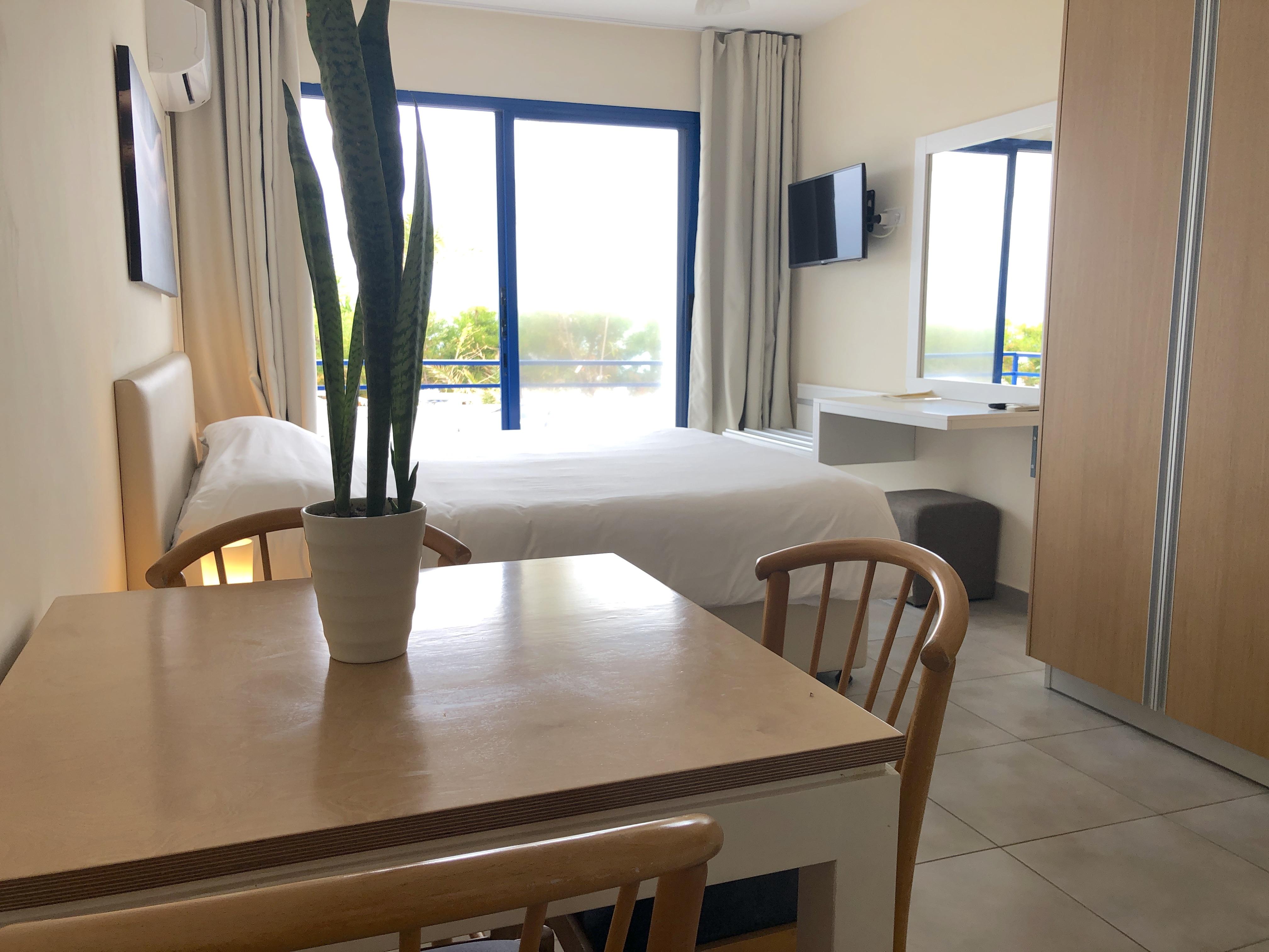 Vrachia & - Adults Only 3* Kissonerga