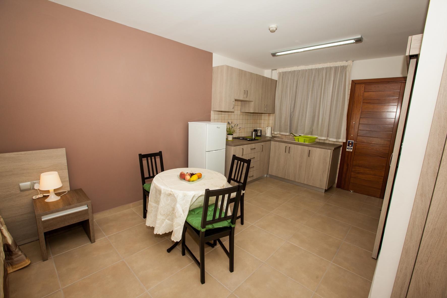 Aparthotel Crystallo 3*