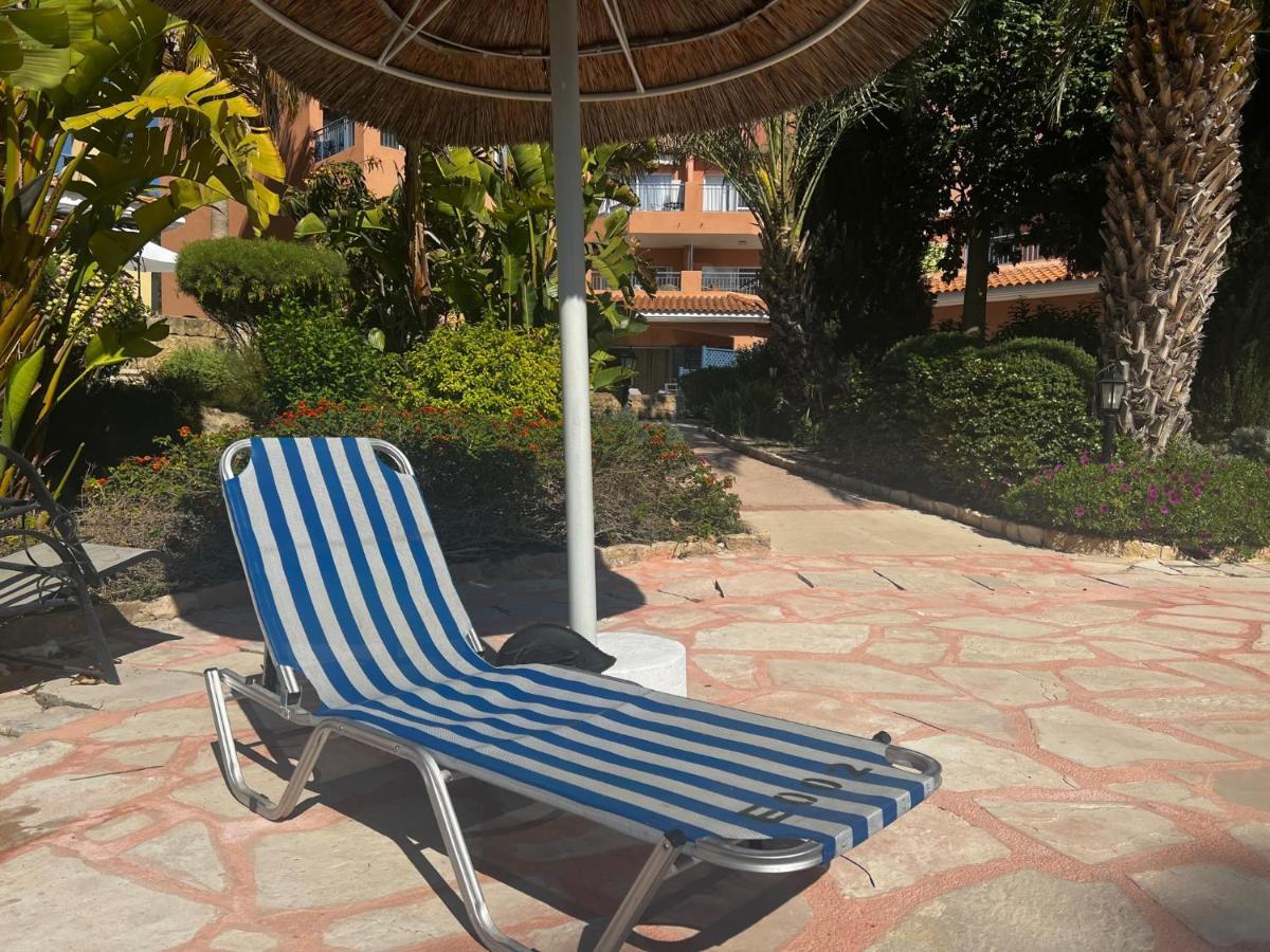 Limnaria Gardens Two Bed With Terrace And Pool Close To Apartment Paphos