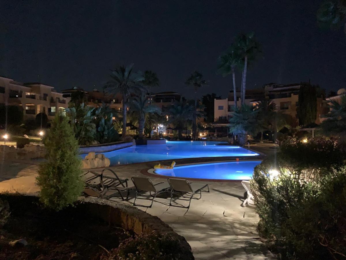 Limnaria Gardens Two Bed With Terrace And Pool Close To