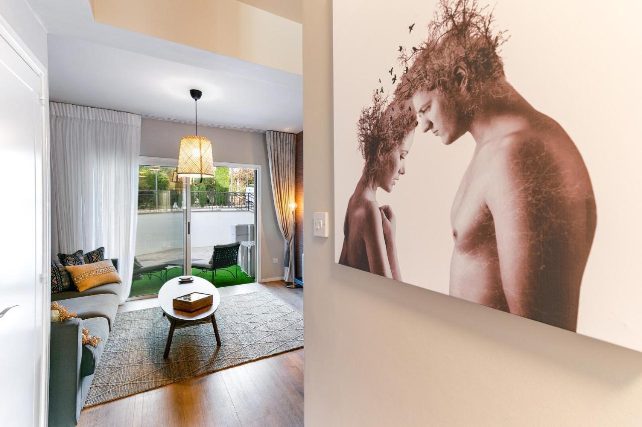 Apartment Phaedrus Living Modern Heights Luxury Townhouse