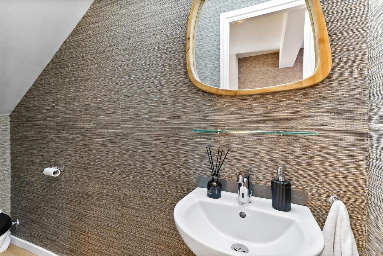 Phaedrus Living Modern Heights Luxury Townhouse