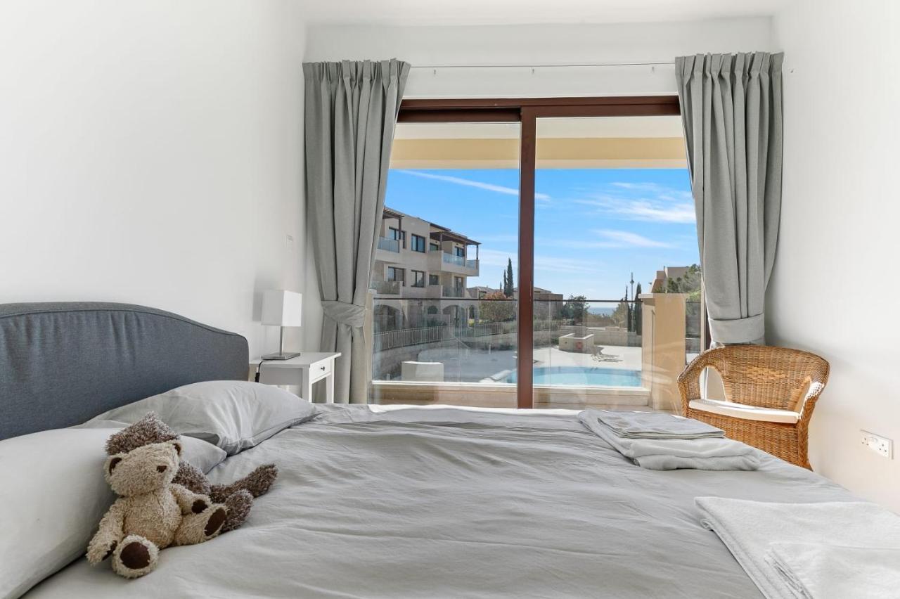 Aphrodite Hills Stunning Apartment