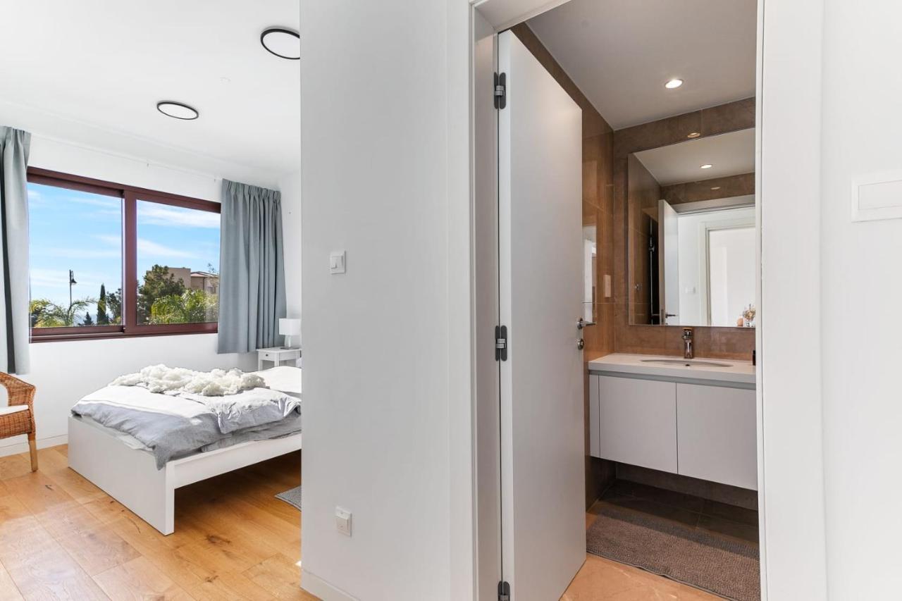 Apartment Aphrodite Hills Stunning *